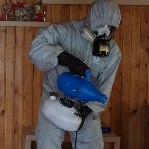 ФОТО Дезинфекция в районе станции метро Солнцево